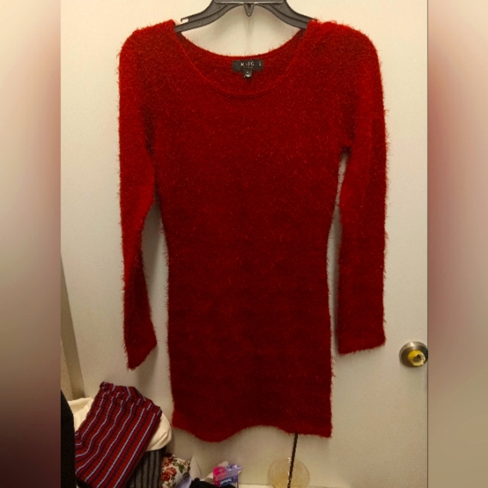 MISC RED sweater dress size small